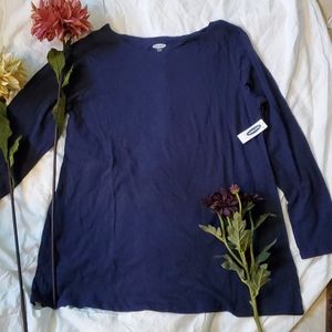 Old Navy Maternity long sleeve top NWT!